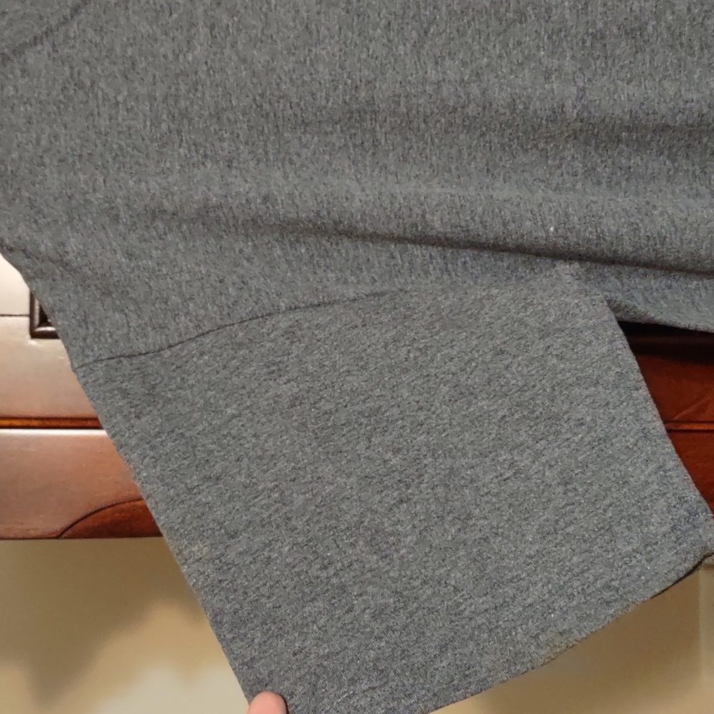 Gray short sleeve men's t-shirt, new - Picture 2 of 3
